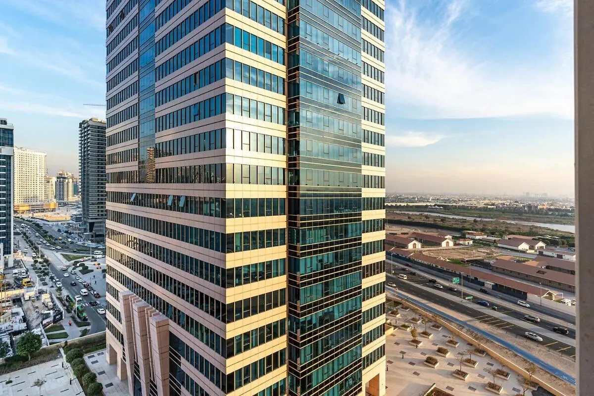 Apartment Lux 1 Bedroom Getaway With Stunning Views, Pool And Gym Dubai United Arab Emirates